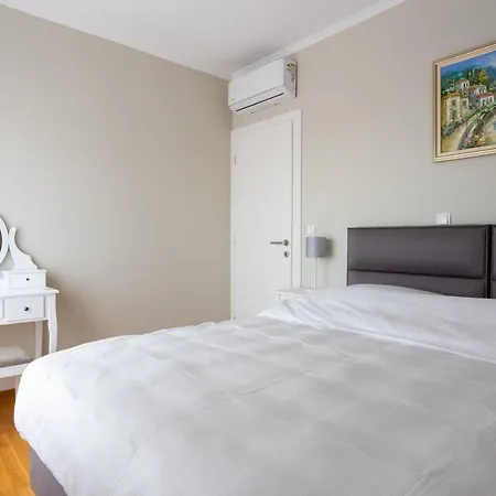 Gajo Deluxe Apartment *